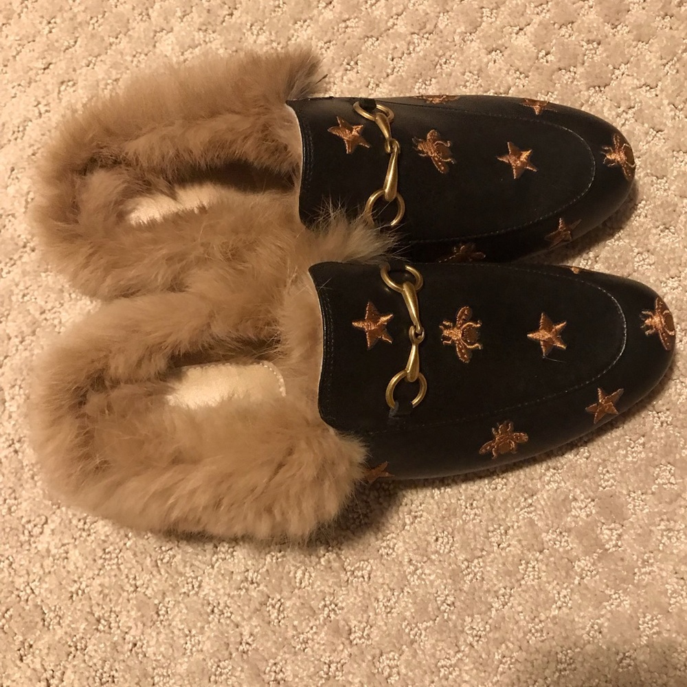 ARQQ Leather Slides